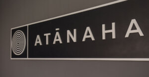fondo logo atanaha