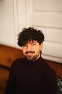 Christian Ayuste | Psicólogo, Psicoterapeuta Humanista, Trauma y Heridas de Apego